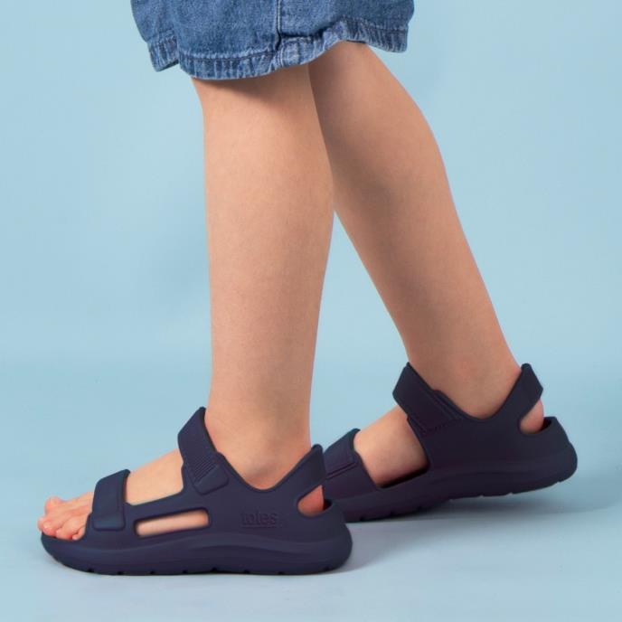 totes® SOLBOUNCE Kids Sport Sandal Navy